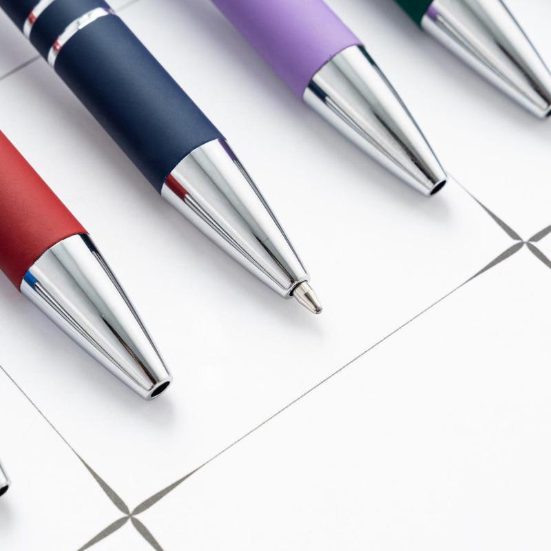 Elegant Push-Action Metal Touch Screen Ballpoint Pen with Customizable Logo and Spray Paint Finish