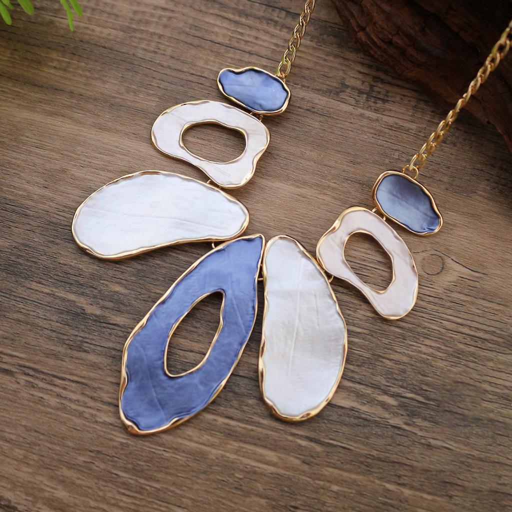 Color painting oil exaggerated geometric oval necklace, women's personalized hollow oval alloy necklace