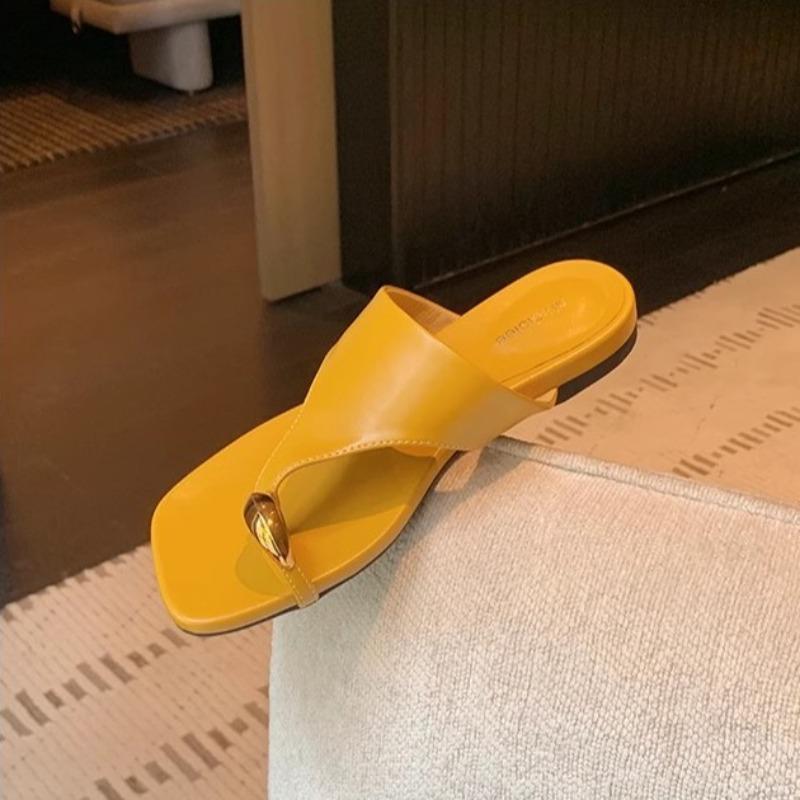 Fashionable Square-toed Versatile Flat Flip-flops for Women New Style Shoes