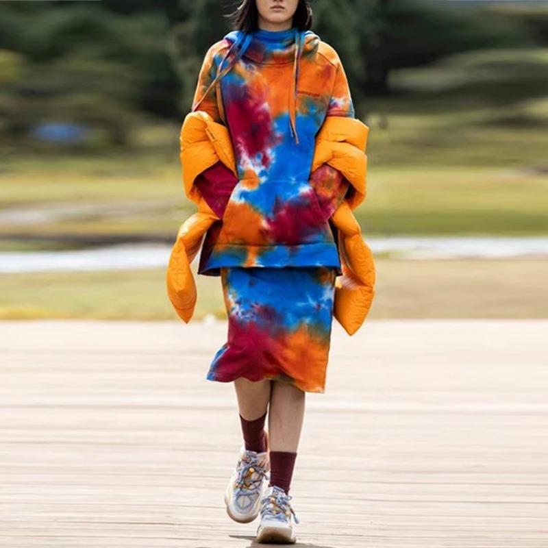 Li Ning CF Wu Xing Series Tie-Dye Loose Pullover Hoodie Unisex Hoodies Multicolor AWDRD80-1