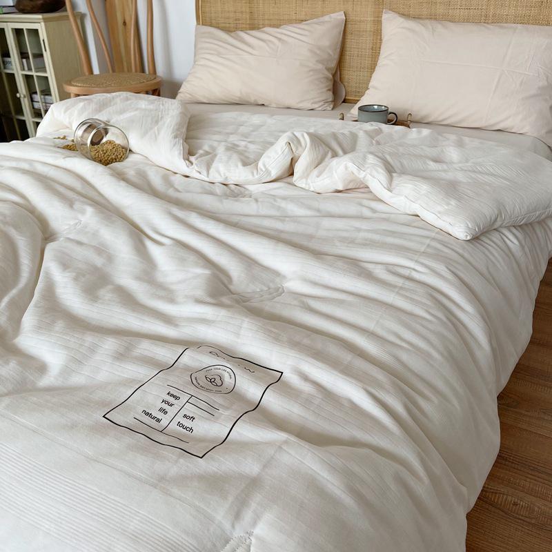 

Japanese Style All-Season Cotton & Soy Fiber Quilt, Single, Class A - Thickened for Warmth 150x200cm Summer Quilt (2.4 jin)