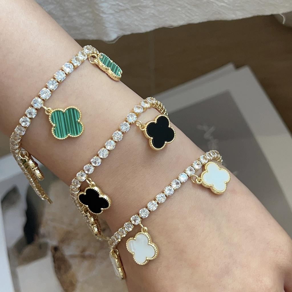Fashionable Light Luxury Zircon Copper Three Flower Four Leaf Clover Bracelet Elegant and High End Handmade Decoration