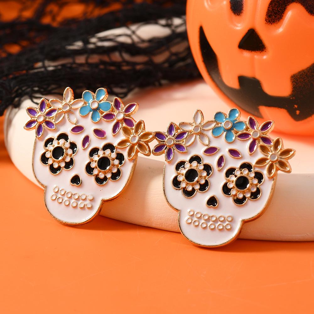 Colorful Rhinestone Skull Earrings: Retro Pink Drip Oil Studs for Women’s Halloween