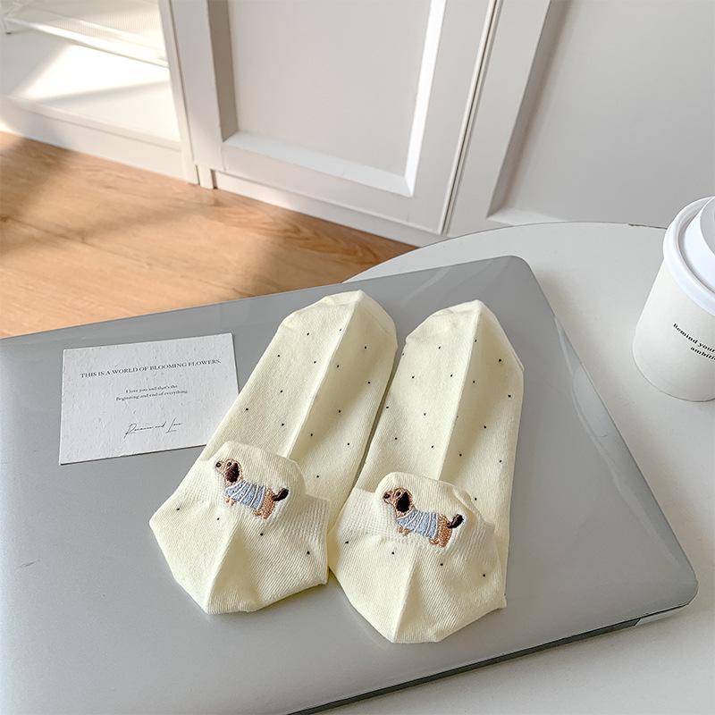 Female Spring and Summer Thin Pure Cotton Polka Dot Cute Cartoon Dachshund Embroidered Boat Socks