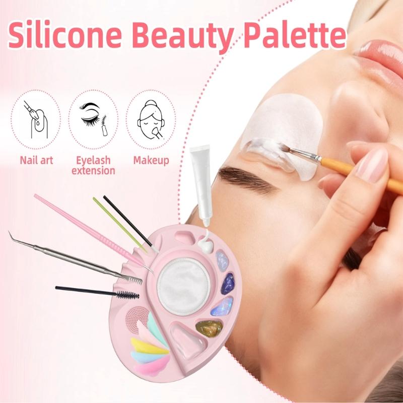 Portable Silicone Cosmetic Palette with Smooth Surfaces for Quick Cleanup and Travel Friendly Makeup Adjustments
