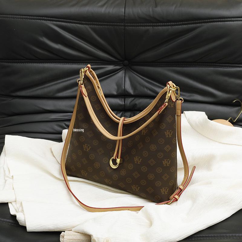 

Fashionable & Versatile Women s Tote Bag – New Luxury Retro Shoulder Bag for Casual Commutes