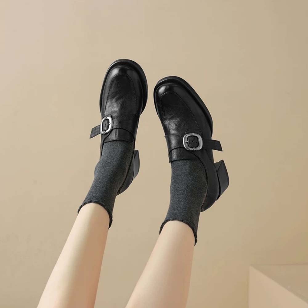 

Жіночі шкіряні лофери на платформі Модні сліпони на масивній основі Ретро-стиль Жіночі офісні човники Мокасини Жіноче взуття Мері Джейн 35 чорний