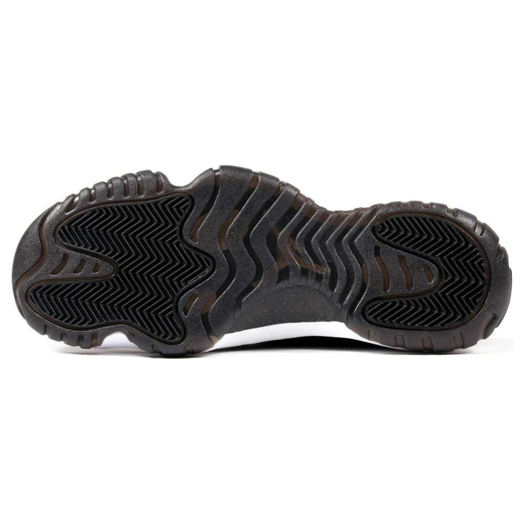 Jordan Future Black White 656503-010