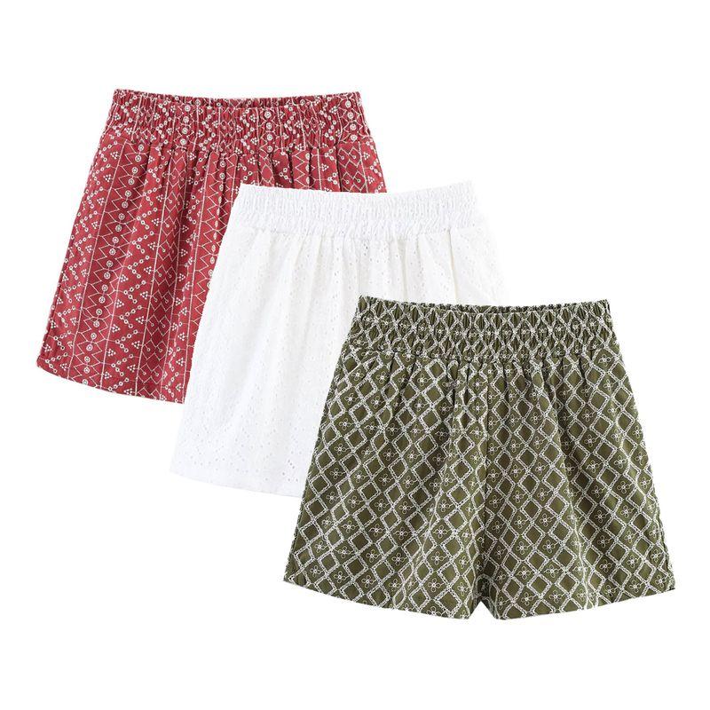 Kaslead New Women clothes Western Style Fashion Hollow Embroidery Casual Shorts 8073186