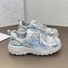 Dámské kožené platformové volnočasové boty 2025 léto nové univerzální prodyšné s výřezy dad shoes malé boty na zvýšení výšky sportovní boty