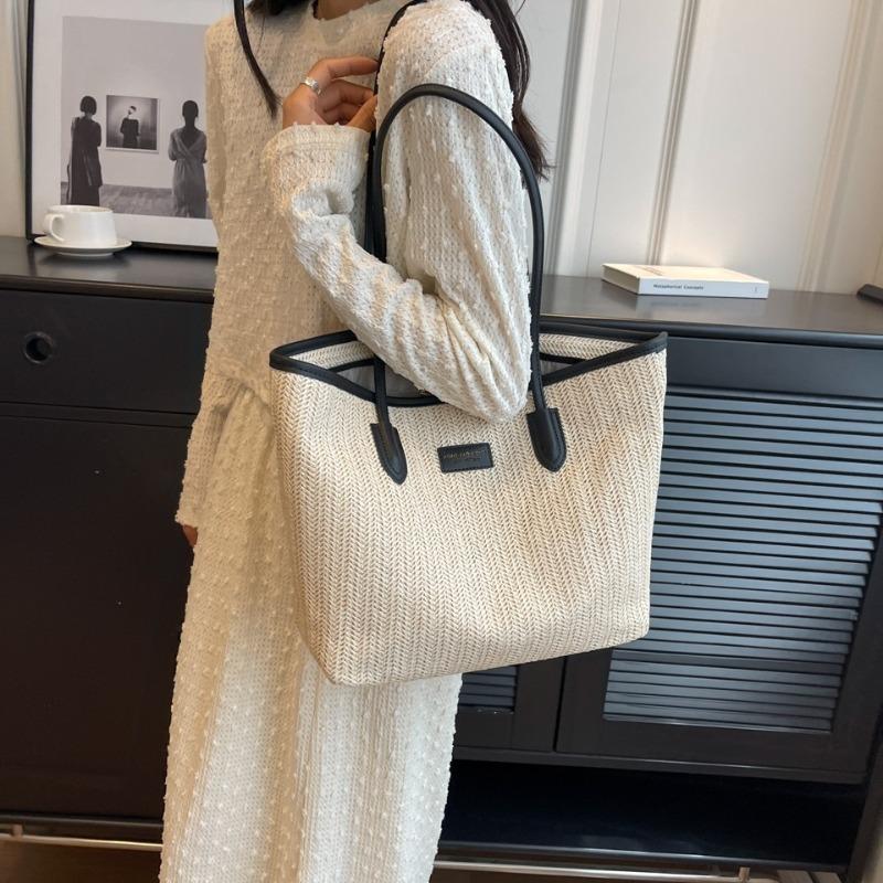 Woven Bag Versatile Large-capacity Bag Women's New Summer Commuter Straw Woven Shoulder Tote Bag Foreign Niche