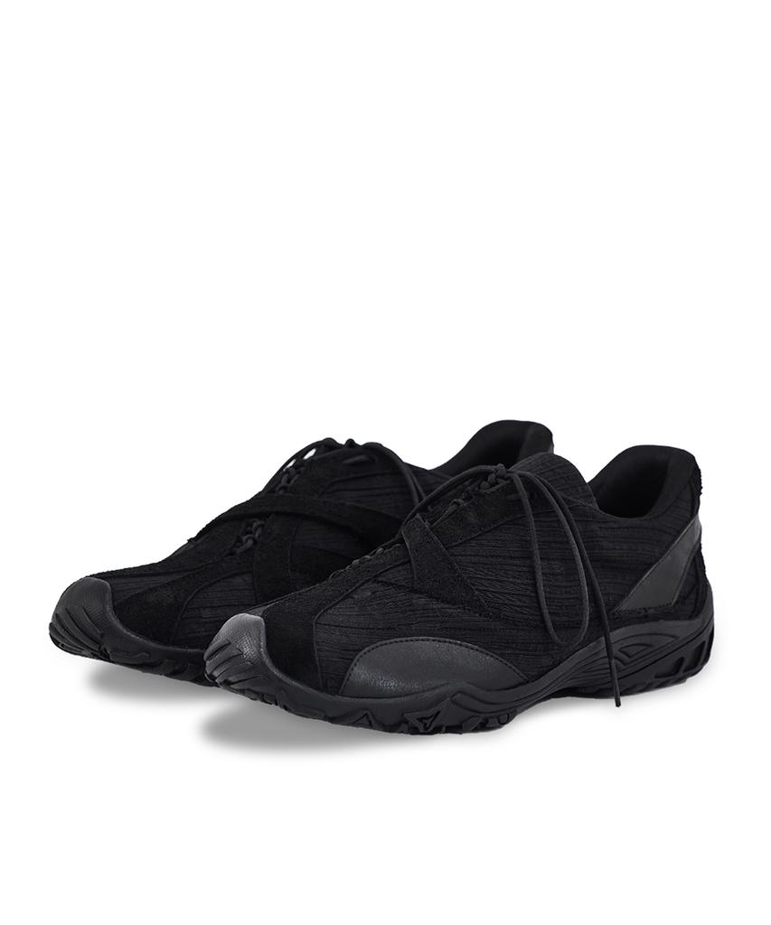 Negative Three Asymmetry No.3 Sneakers_Black
