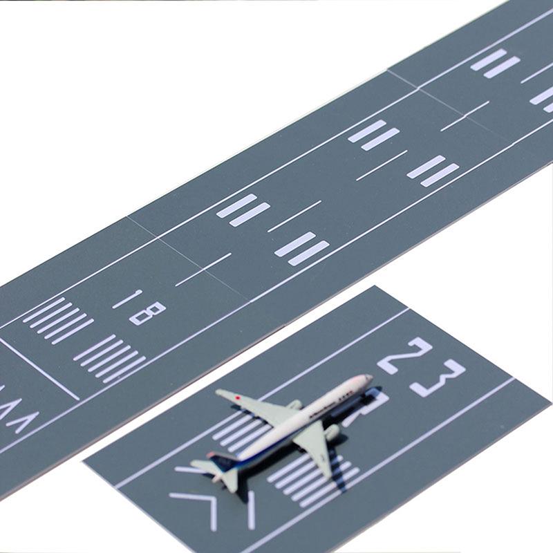 Diy Mini Simulation Passenger Aircraft Model Runway Platform Civil Flight Takeoff And Landing Background Sand Table Toy 15X10Cm