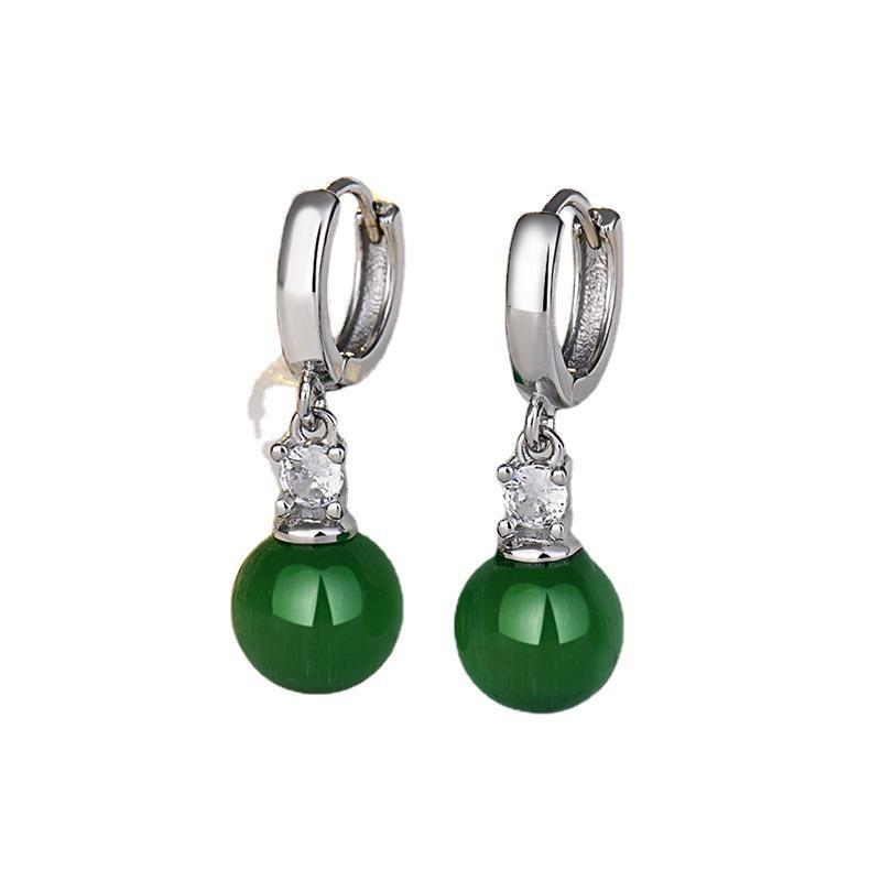High-end Emerald Cat Eye Ear Buttons for Women's New Trendy and Versatile Love Pure Tassel Earrings