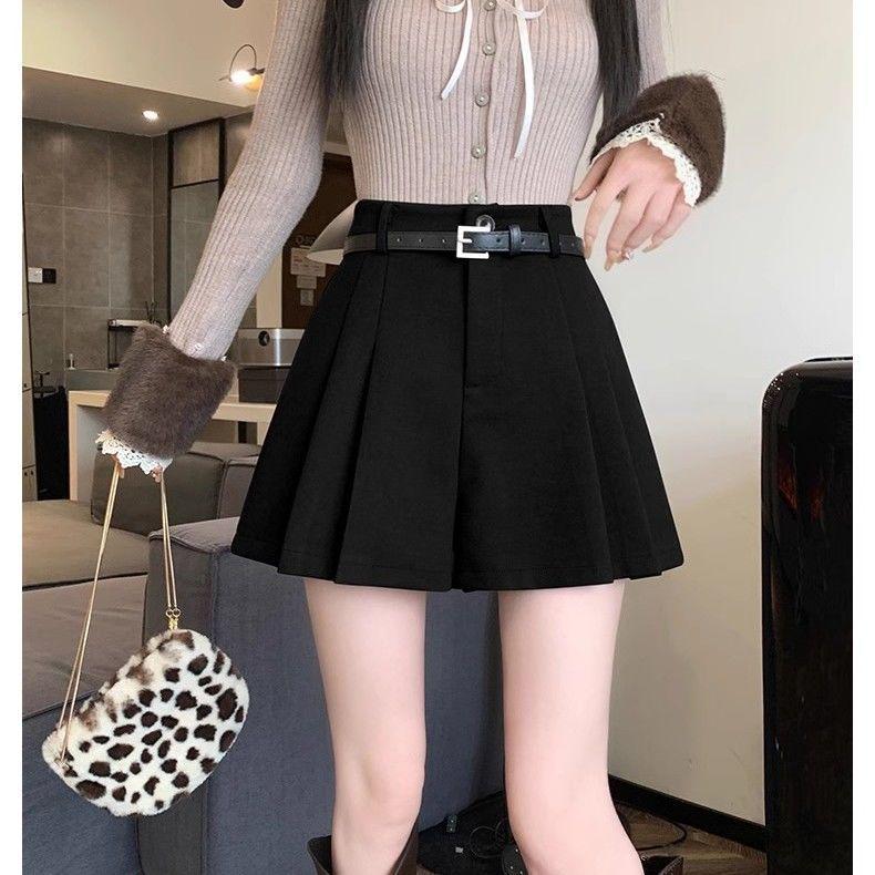 

Niche Women s Woolen High-Waist Pleated Wide-Leg A-Line Shorts for Autumn/Winter 2026 2XL 130-140 lbs