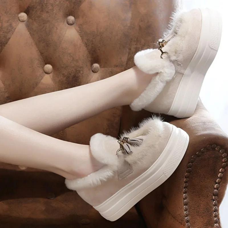 Fashion New Winter Women's Shoes Boken Shoes Plush Fashion Retro Bean Shoes Cotton Women's Flat Sole Slippers Platform Women Boots