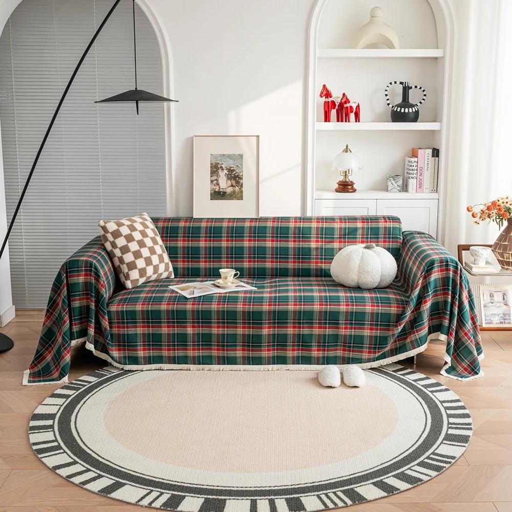 Christmas Decorate Sofa Cover Towel Vintage Red Green Plaid Multifunctional Tassel Cover Towel 3 Seater Sofa Sitting Cushion