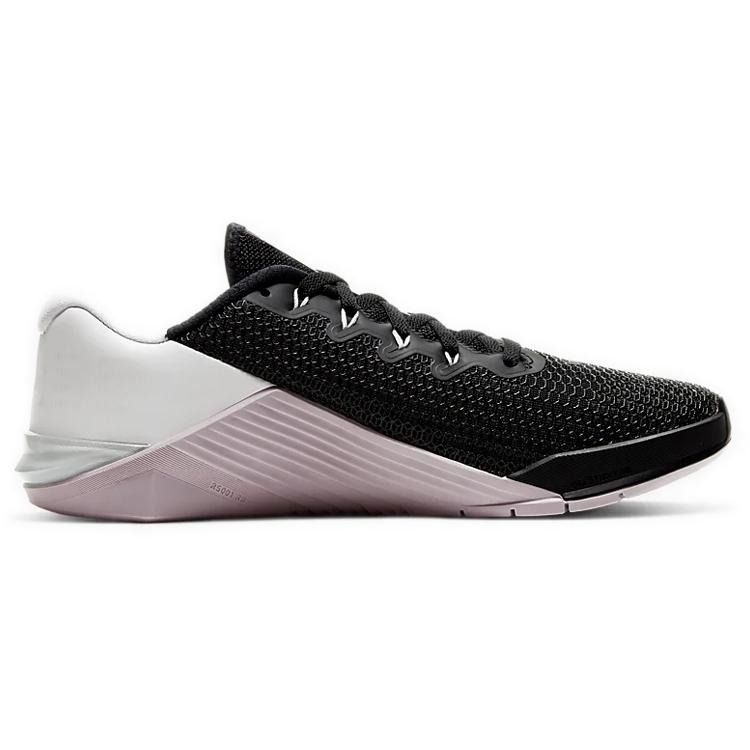 New Nike Metcon 5 'Noble Red' Women's AO2982-066