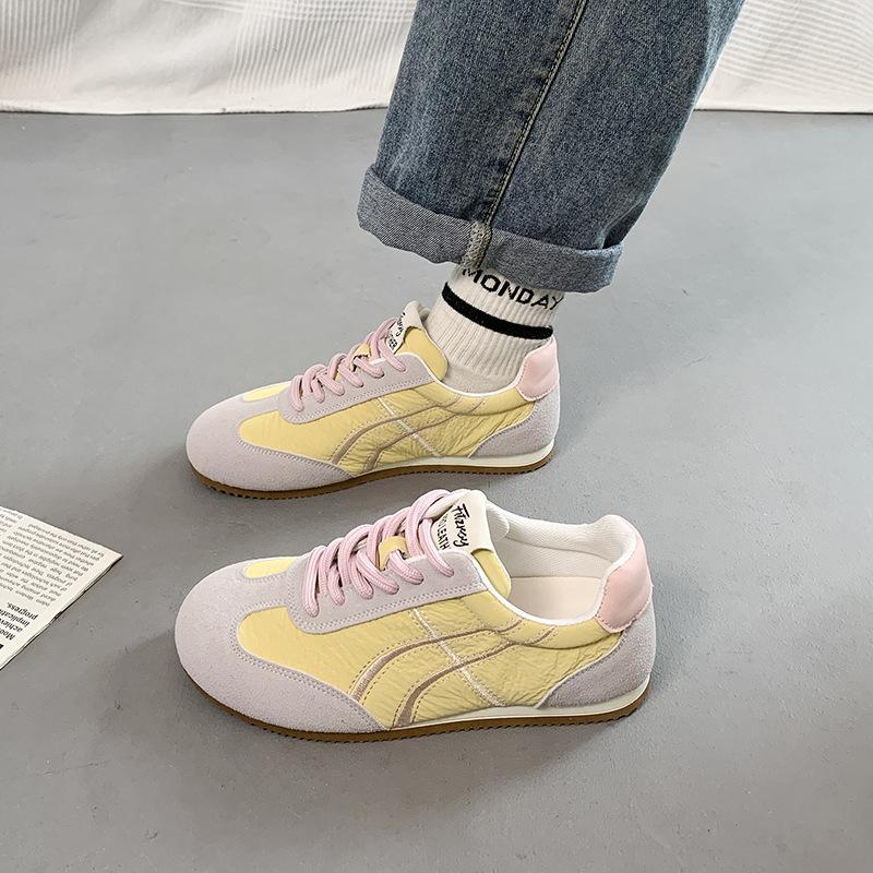 2025 new German training shoes women's casual shoes spring and summer popular versatile little white Forrest Gump shoes flat sports board shoes