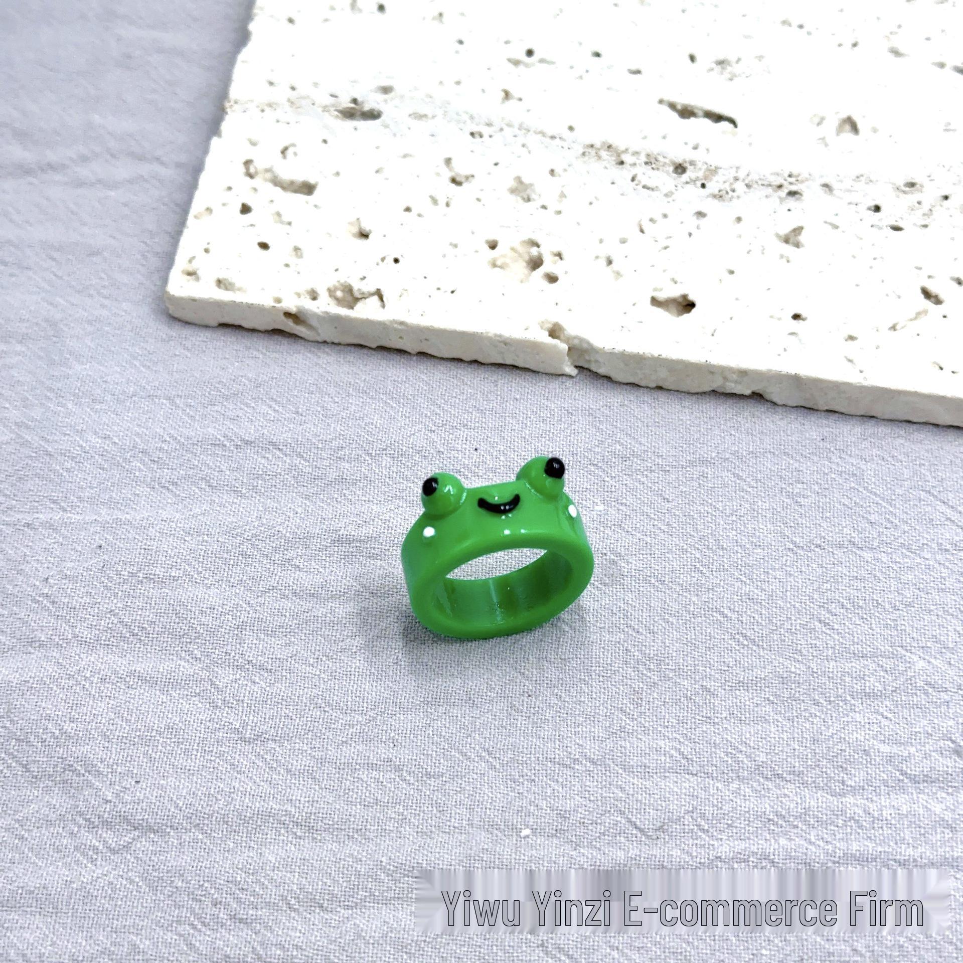 Multicolor Frog Resin Cartoon Ring - Cute & Quirky Animal Design Size 7