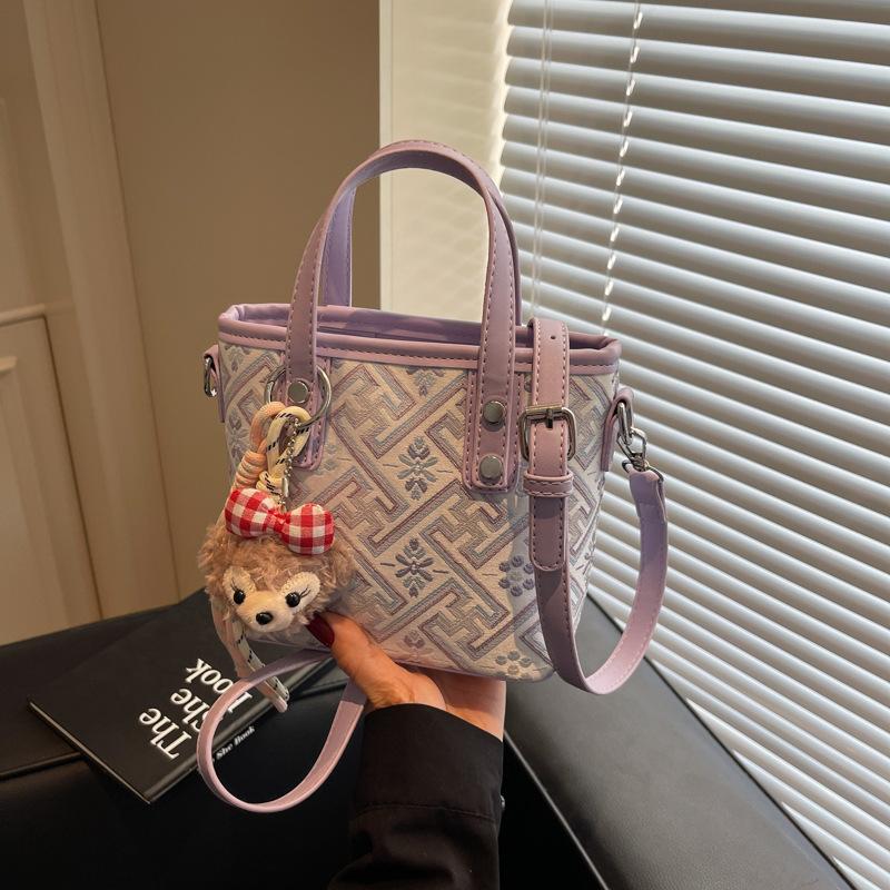 Summer Popular Small Bag Women 2025 New Fashion Versatile Shoulder Messenger Bag Portable Bucket Bag