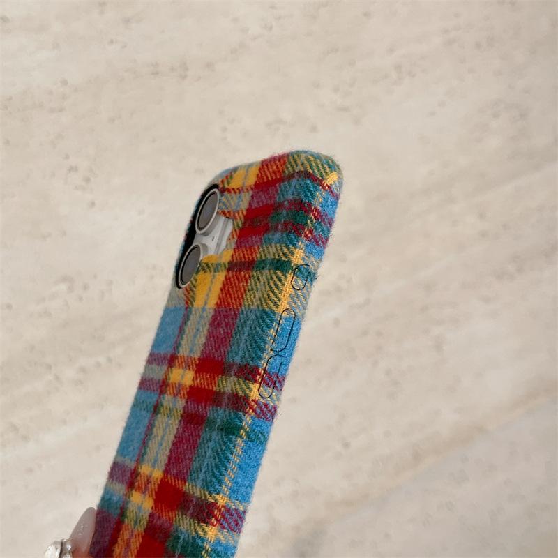 Retro Plaid Phone Case for iPhone 15, iPhone 16, iPhone 17 Pro Max