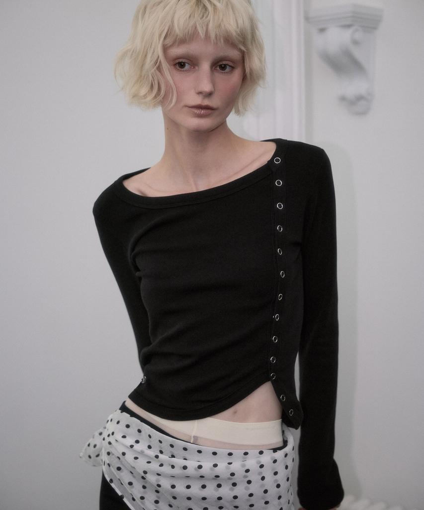 ROSEFRANTZ Side Eyelet Long Sleeve [Black]