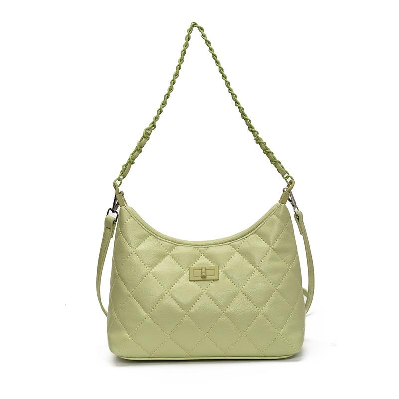 Spring and summer new products fashionable small fragrant wind rhombus chain underarm bag women's versatile commuting foreign style casual solid color