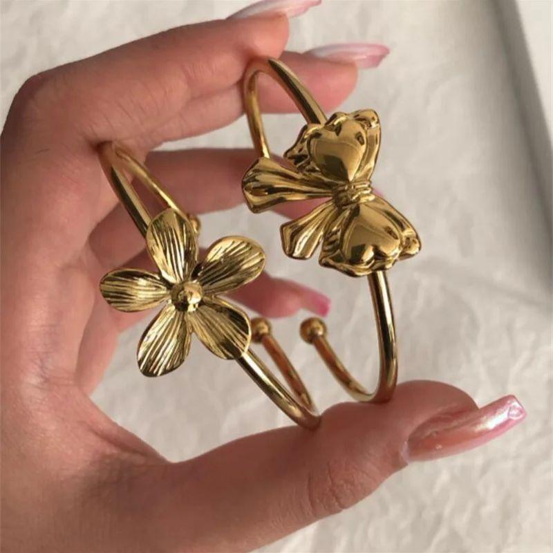 

2pcs Vintage Gold Color Flower Bowknot Open Cuff Bangle Set for Women Elegant Metal Floral Bow Bracelets Party Charm Jewelry