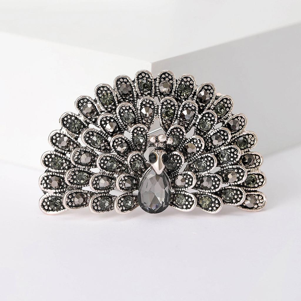 Fashion Retro Corsage Accessories, Full Diamond Peacock Screen Brooch, Creative Personality Flash Animal Pin