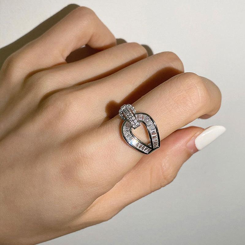 Rhinestone Dazzling Decorated Horseshoe Buckle Ring For Womens Fashion Statement