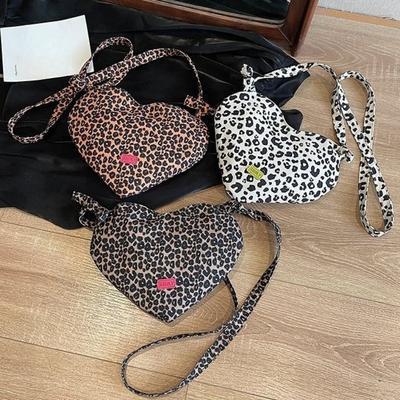 Heart Leopard Shoulder Bag Fashion Student All-match Hand Bags for Woman Casual Bolsos De Mujer Retro Sac Femme Portable Bolso