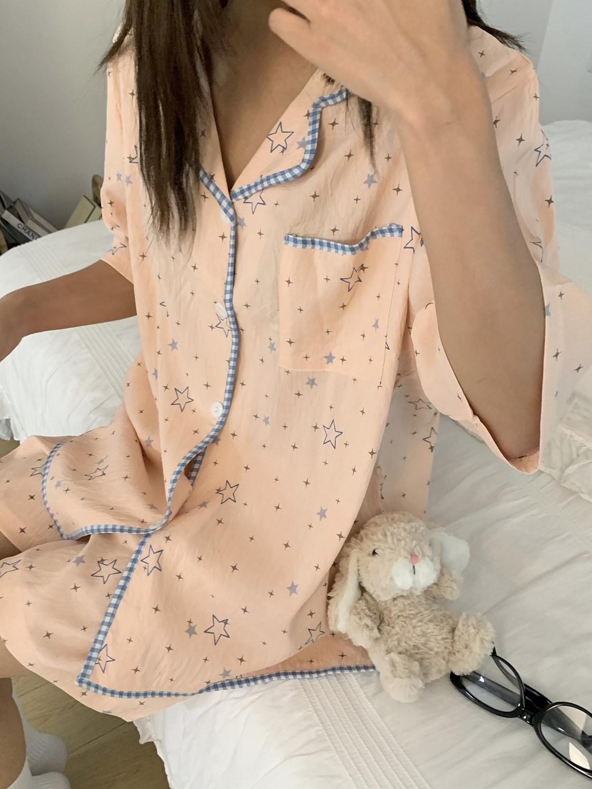 

Full of contrasting colors, star pajamas, women s summer hemming, short-sleeved shorts, two-piece set of girls casual loose loungewear XXL