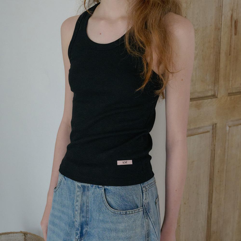 Elssibeui Basic Logo Sleeveless Top_Black