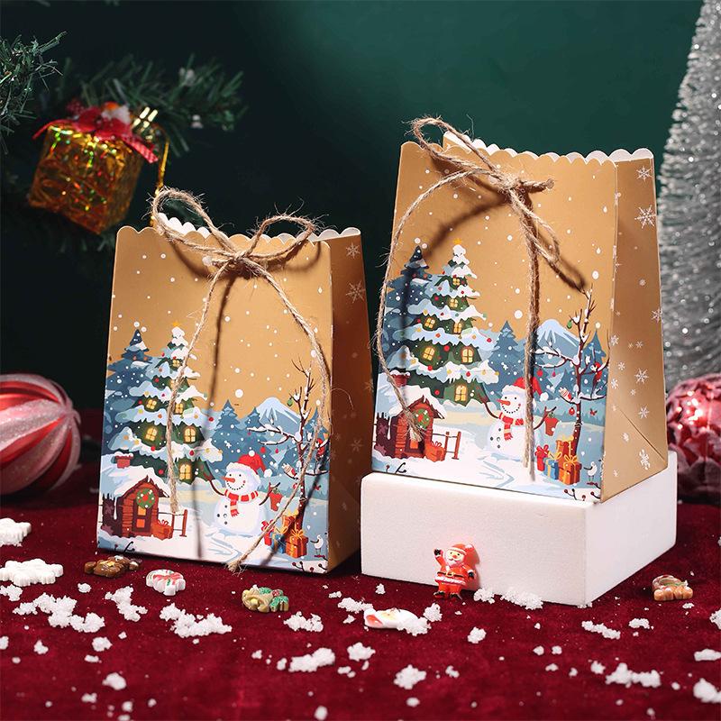 8 pcs Christmas gift tote bag, Christmas Eve candy gift paper bag, apple kraft paper packaging bag(Mixed)