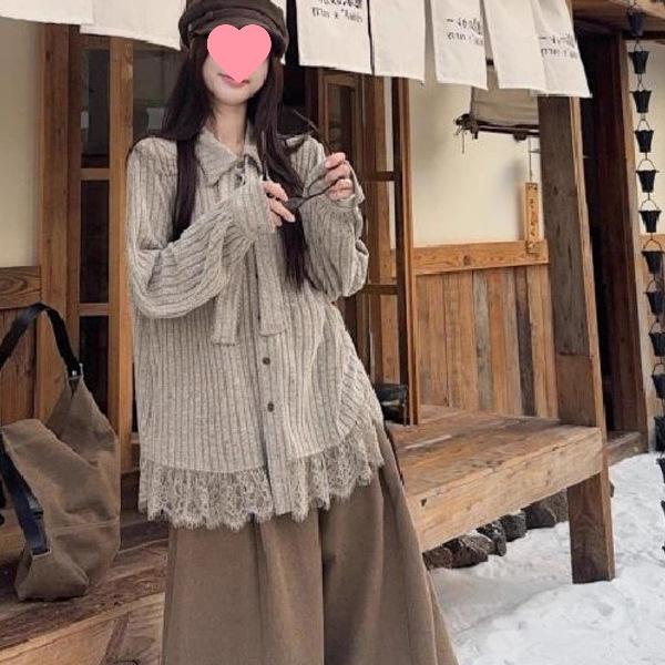 Women's Retro Lace Patchwork Long Sleeve Knit Top - Autumn/Winter 2025 Collection