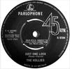 7inch Record HOLLIES  Just One Look R5104 Parlophone 1964 UK Rock Used