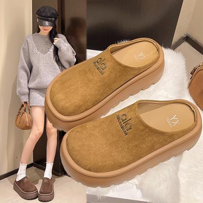 Pantofole piccole moda Mori da donna 2025 primavera nuove muffin con zeppa testa di sacco mezze pantofole tendenza