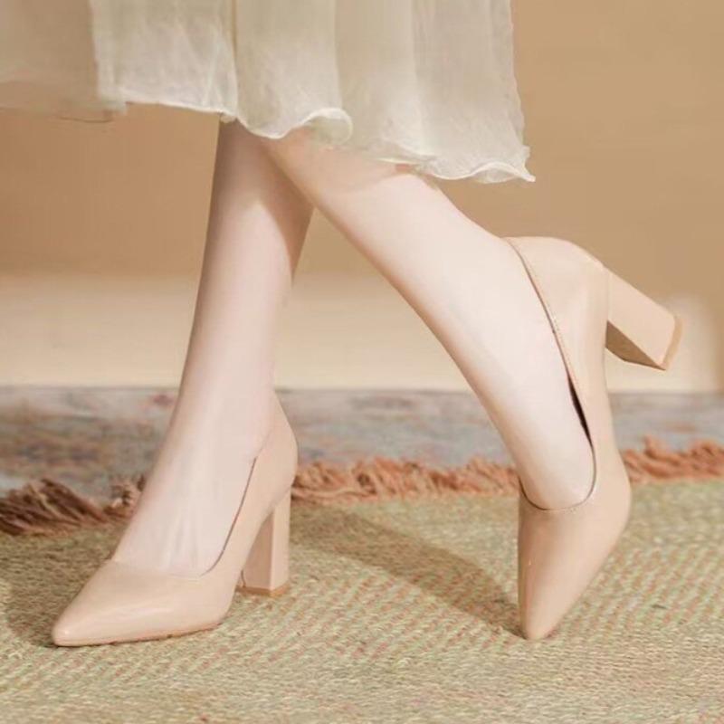 Plus Size High Heels Women Kitten Heel 2026 New Autumn Pointed Toe Block Heel Single Shoes 35
