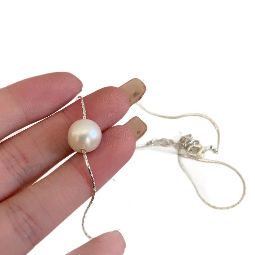 Women's Niche Fashion Versatile Minimalist Style Single Freshwater Pearl Necklace