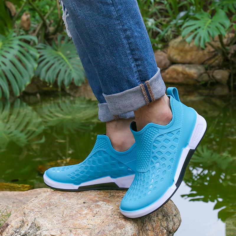 

Водная обувь низкие дождевые ботинки мужская трендовая модная короткая резиновая обувь нескользящая легкая водонепроницаемая клеевая обувь 44 небесно-голубой