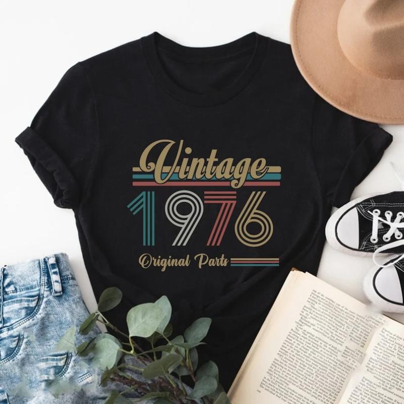 Vintage 1976 Birthday 49th Shirts Gifts For Unisex Wounisex Commuter Allmatch Tee Crewneck Casual Fashion Printed Tshirt Tops