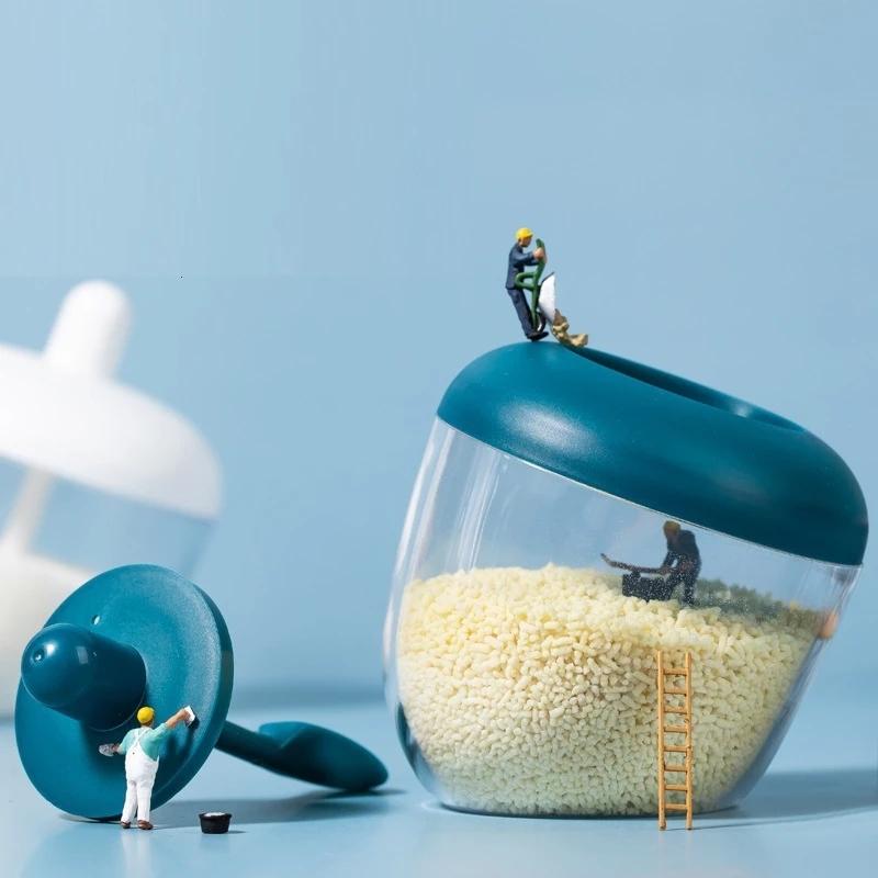 Прозора креативна кухонна кругла пляшка для приправ із ложкою та кришкою, захищена від вологи та пилу