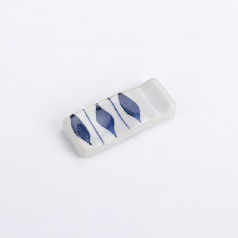 Exquisite Japanese Ceramic Chopstick and Spoon Rest for Home and Restaurant