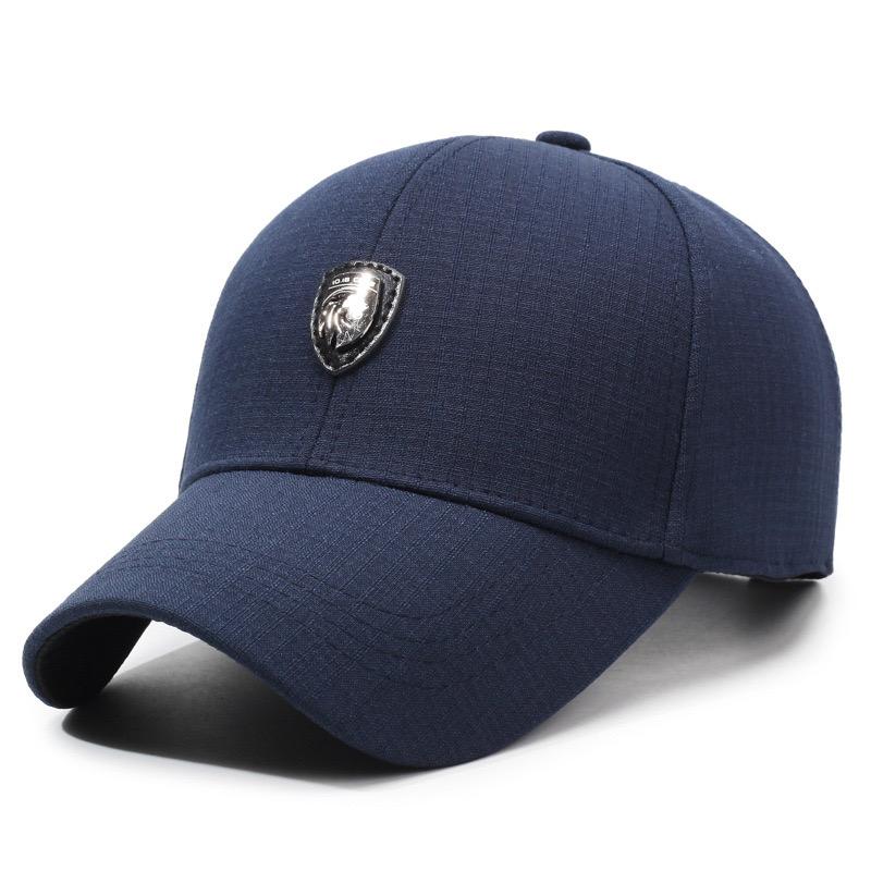 

Гарячий Розпродаж Бейсболка з Металевою Етикеткою Лева для Чоловіків Висока Якість Однотонна Кепка для Вуличного Спорту та Риболовлі Повсякденна Кепка 56cm-60cm темно-синього кольору