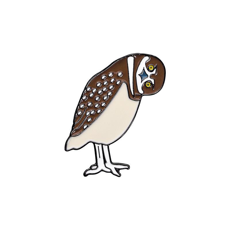 Cartoon animal bird badge exquisite creative alloy paint sparrow bird brooch men's and women's bags clothing accessories