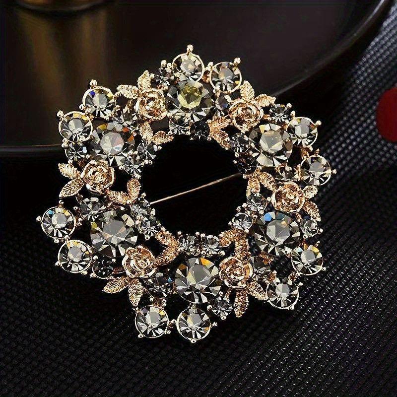 European and American Style Multi-Colored Floral Wreath Brooches, Fashionable Rhinestone Pins, Versatile and Elegant Suit Accessories