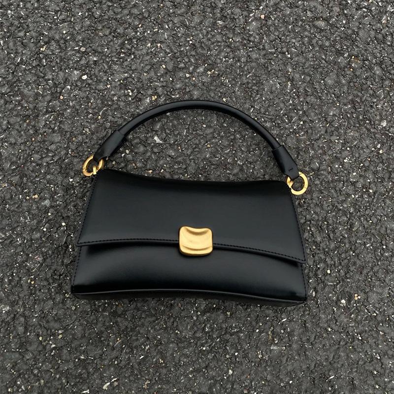 

2025 New High-end Texture Niche Handbag, This Year s Popular Crossbody Bag, Black PU Armpit Stick Bag for Women