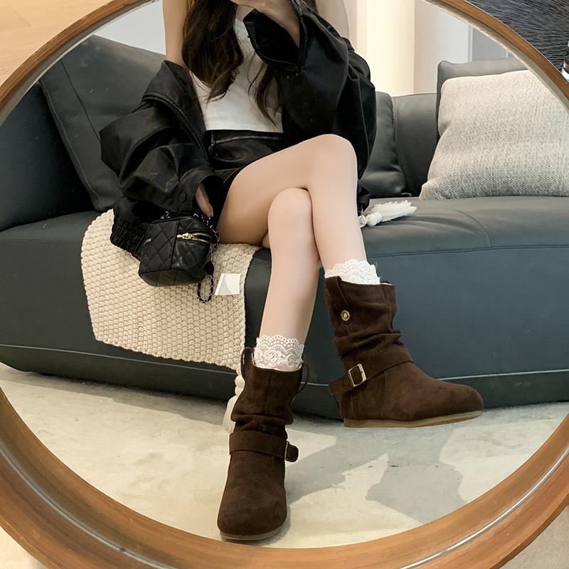 Fashion Fashionable Pleated Boots - Women's 2025 New Winter Belted Flat Nude Boots - Large Size Retro Round Toe Slimming Short Boots