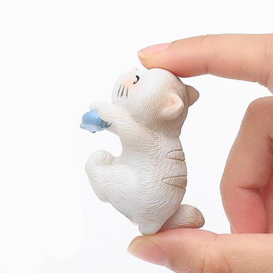 Miniature Hanging Cat Figurines Flower Pot Vase Hugger Resin Kitten Planter Pot Hanger